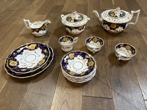 Incomplete tea set - incomplete,