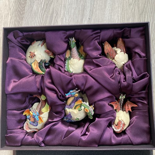 Six mystical dragons - six,