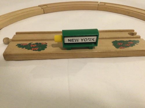 Brio thomas the tank wooden - thomas,