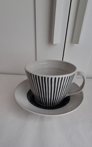 Vintage rye pottery large - vintage,