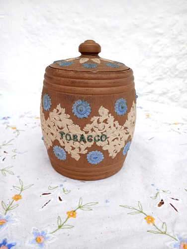 Doulton lambeth silicon ware - lambeth,