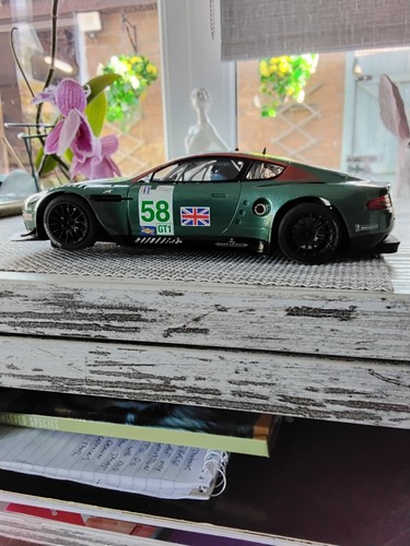 Scalextric aston martin dbr9 - martin,