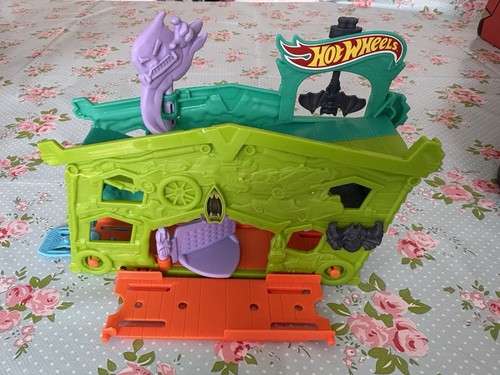 Hot wheels ghost - ghost, play