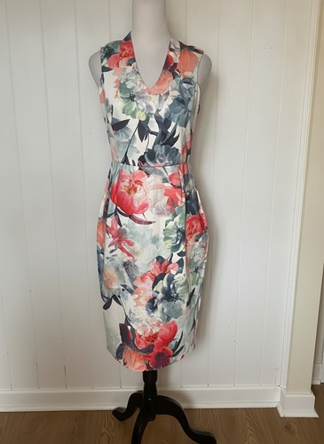 Coast floral neck wiggle - v-neck,