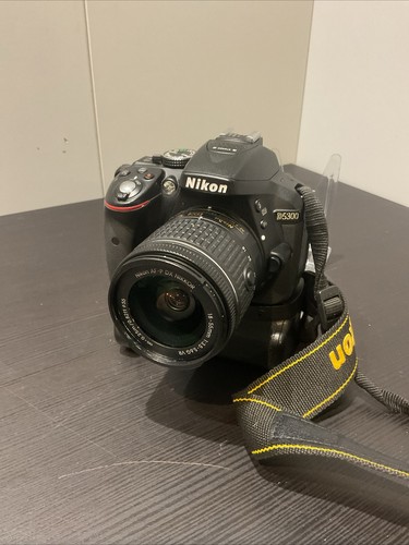 Nikon d5300 2mp camera - 24.2mp,