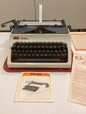 ERIKA 42 TYPEWRITER. SPANISH