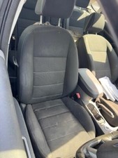 FORD FOCUS TITANIUM MK2 5DR 2005-11 (2010) DRIVER FRONT SEAT  *BREAKING SPARES**