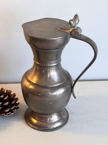Pewter pitcher jug - pitcher, top