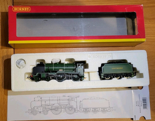 Hornby schools class - hornby, v
