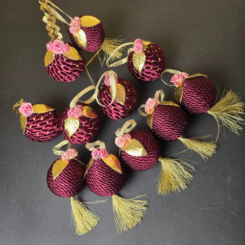 Burgundy gold christmas - burgundy,