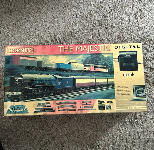Hornby r1172 the majestic - hornby,