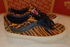 VANS X Men's 7/Women's 8.5