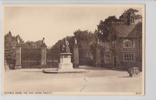 Hatfield House - The Main Gates - Hertfordshire