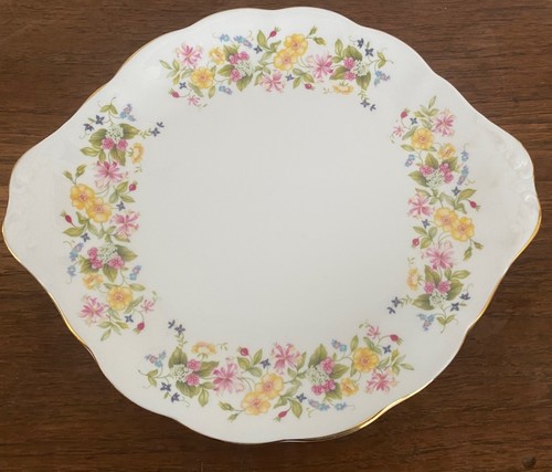 Colclough eared cake - 10”,