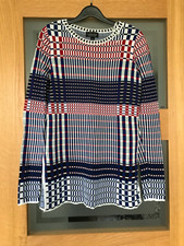 Ladies size 8 TOPSHOP unusual retro patterned jumper