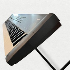 Korg TR76 76-Key Music