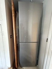 miele integrated fridge freezer Clean Steel