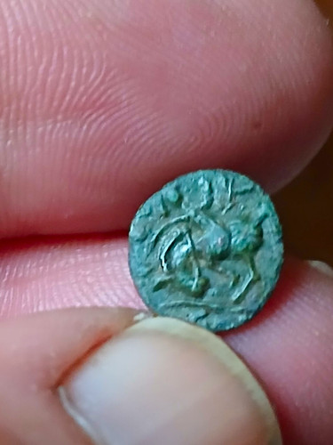 Ancient bronze coin head - ancient, head/bust