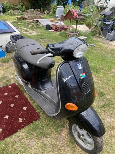 Vespa et2 50cc scooter - vespa,