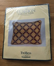 'TUDOR LONG STITCH CUSHION