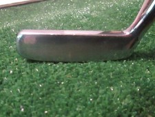 Golf Vintage "The Hawk" Chrome 8802 Style Putter Rare, Attributed to Ben Hogan
