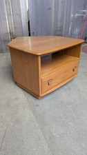 Ercol Windsor Light Elm TV