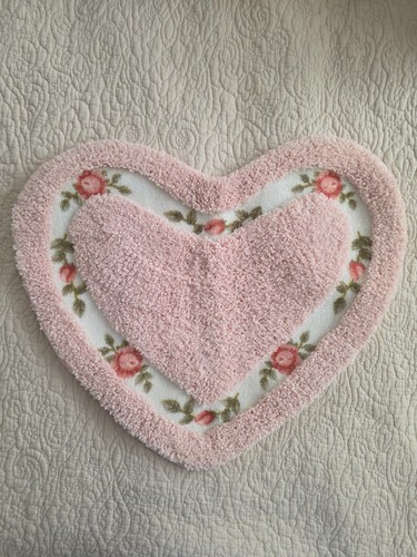 Heart shaped shabby chic - heart,