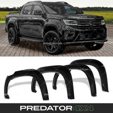 GLOSS BLACK WIDE WHEEL ARCHES