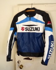 suzuki gsx leather jacket  size L