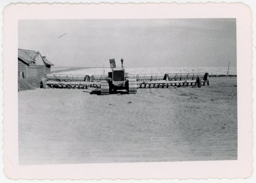 C1940s crawler tractor - c1940s,