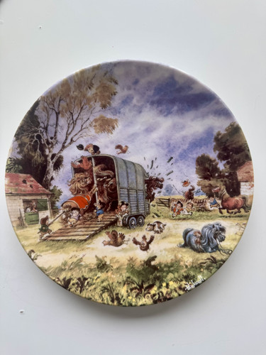 Vintage danbury mint thelwell - mint,