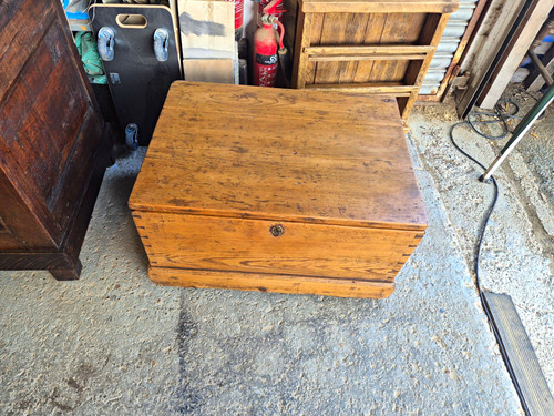 Chest old pine box - box, with