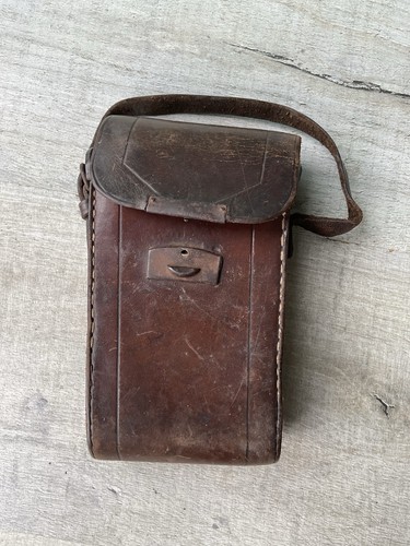 Antique vintage leather pocket - antique,