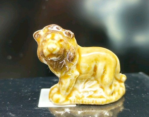 Wade england lion miniature - england,