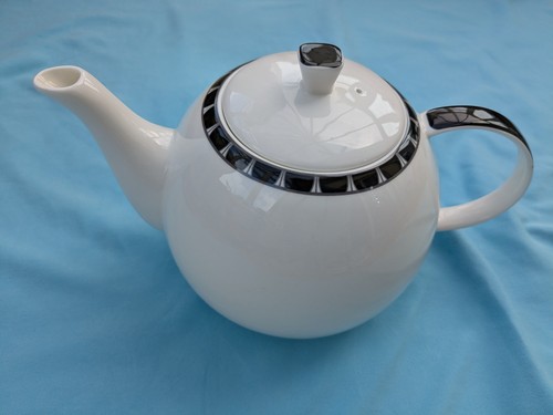 Aynsley china black - aynsley, china,