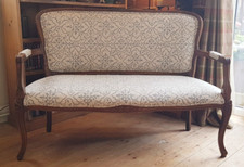 Victorian French-style Settee in Tabriz Colonial fabric by Prestigious Textiles