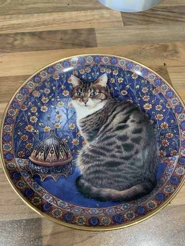 Lovely cat plate gemma - lovely, in