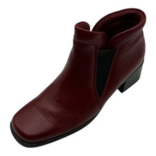 Moshulu Womens Burgundy