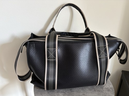 Haute shore isla tote bag - haute,