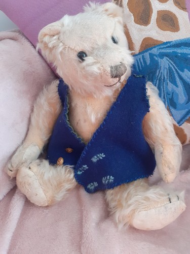 Charming antique early farnell - antique,