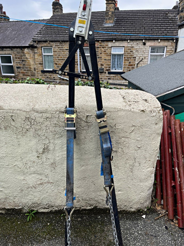 Foldable frame towing bar - foldable,