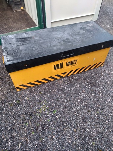 Van vault outback - van,