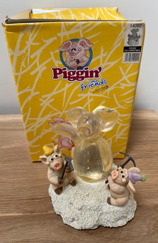 Piggin ice christmas - ice, christmas,