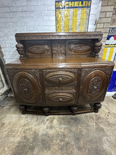 Antique carved oak - oak, chiffonier