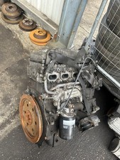 Mitsubishi Shogun 3.2 DID engine Bare No Accessories! Spares Or Repairs ￼