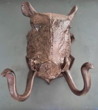 Cast Iron Boar Head Wall Hook – English Country Rustic Hat Coat Hook.£150 new 