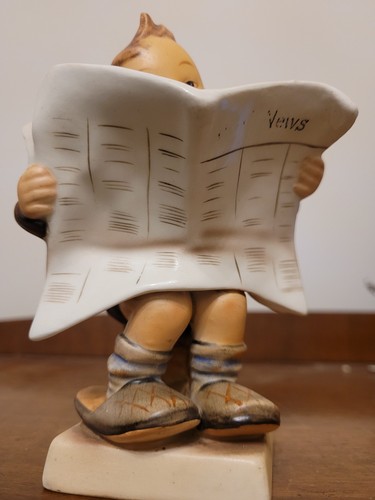 Vintage goebel hummel figurine - goebel,