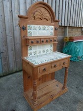 VINTAGE STRIPPED PINE & TILED