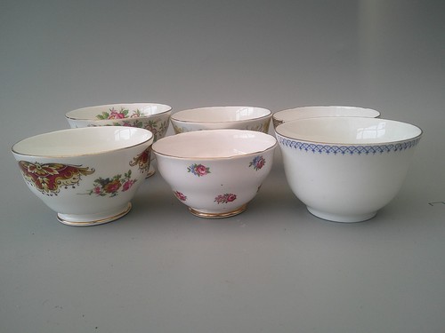 Six vintage bone china - , sugar