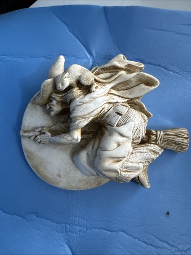 Pendelfin unpainted witch - pendelfin,